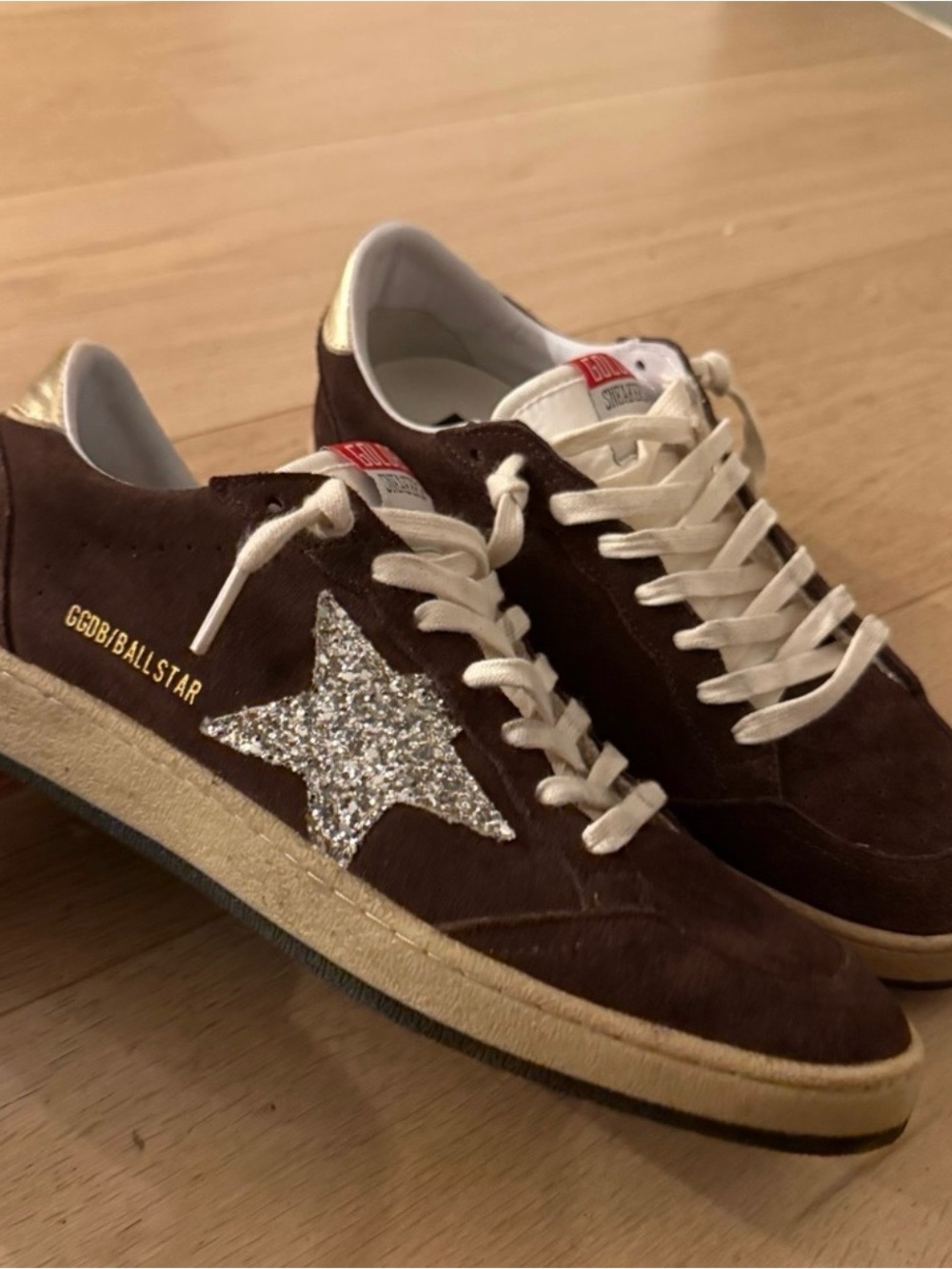 Golden Goose Ballstar size 9